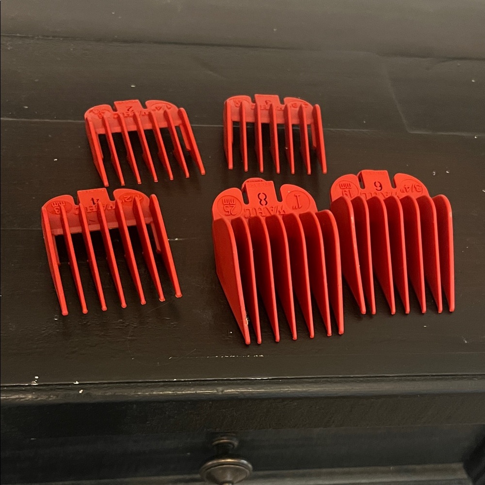 Wahl Red Clipper Guard Set